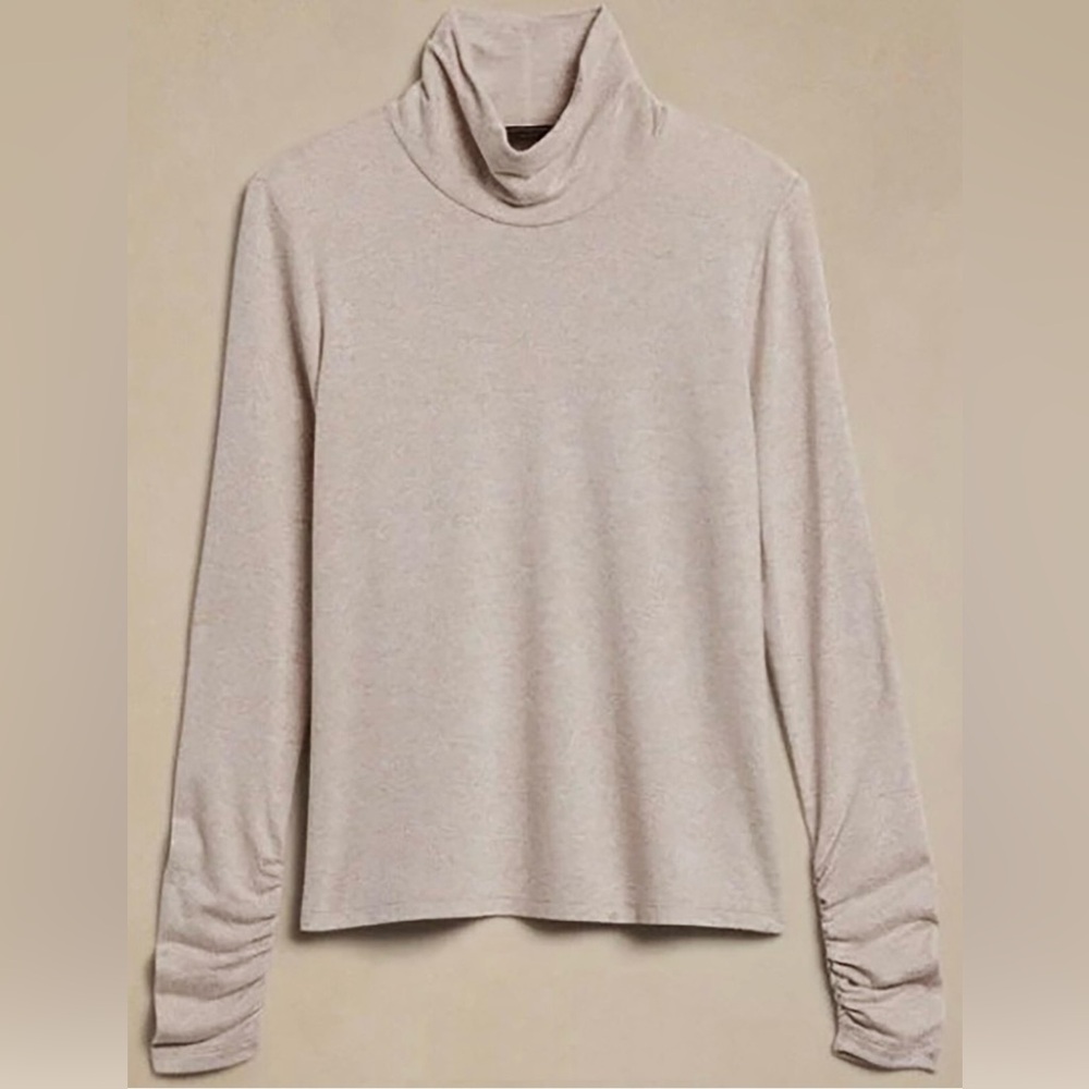 Banana Republic Women’s Soft Luxe Top